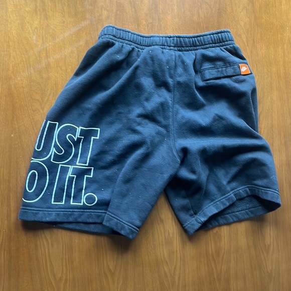 Nike just do it shorts - Picture 2 of 2